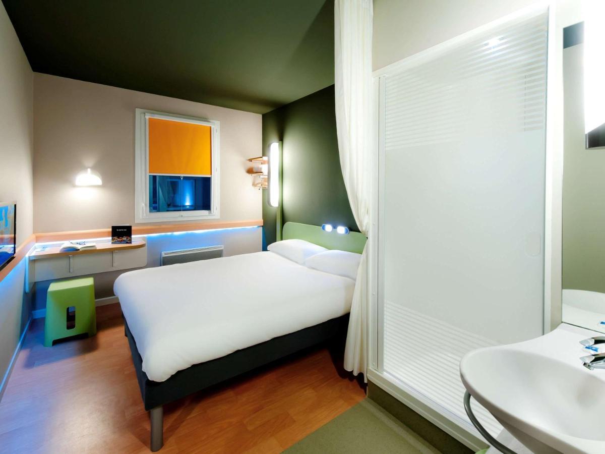 Ibis Budget Brest Centre Port Esterno foto